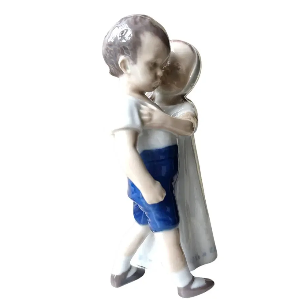 BING & GRONDAHL 1614 Porcelain Figurine I.P.I. Love Refused Boy Girl Denmark EUC